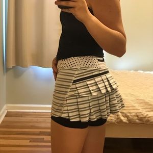 LuluLemon pace setter mini skirt tennis